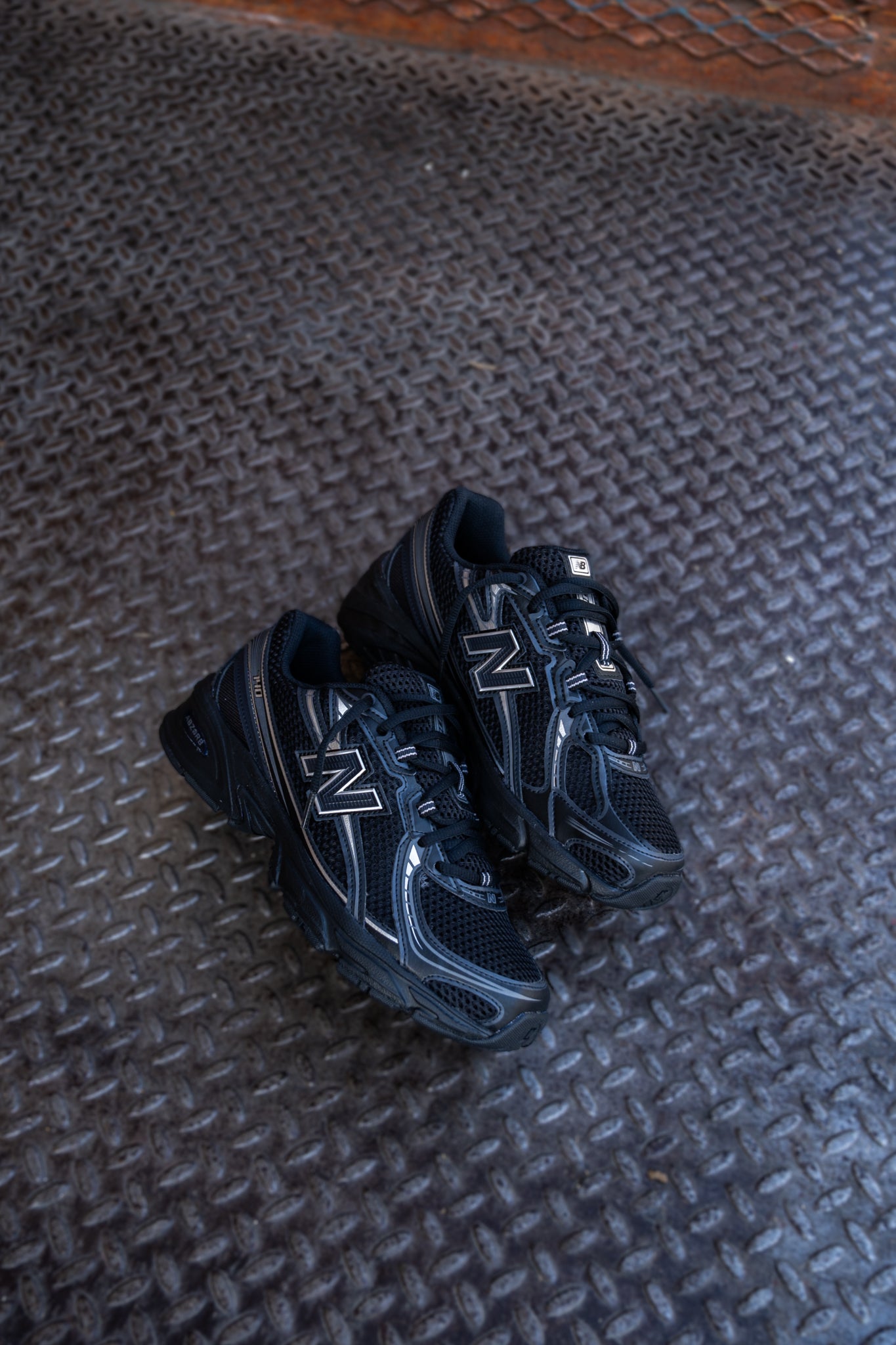 Kids New Balance 740 (Black/Grey) - U740BM - New Balance