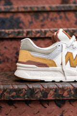 Mens New Balance 997H (White/Brown) - CM997HZG - New Balance