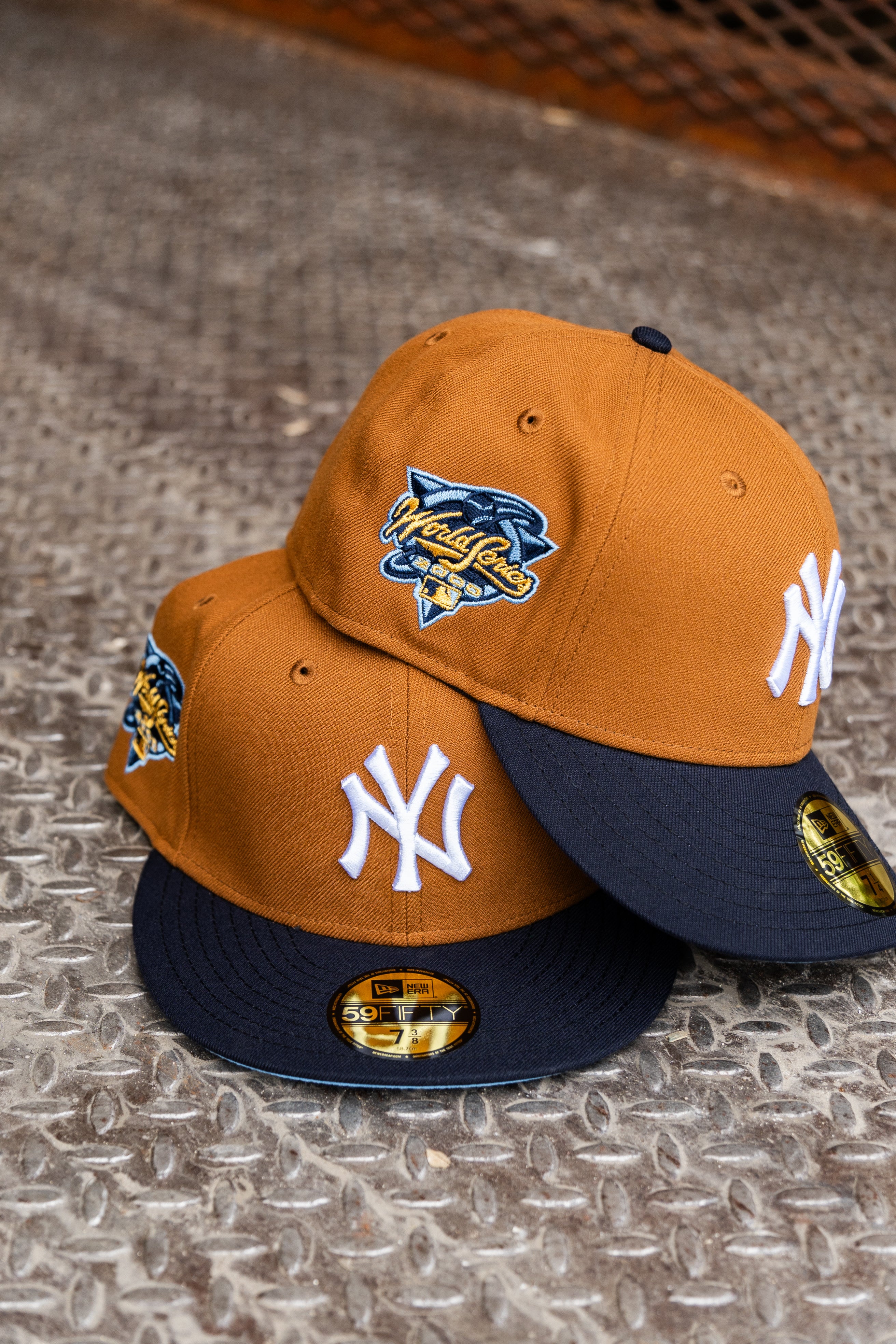 New Era New York Yankees 2000 World Series Sky UV (Peanut/Navy) 59Fifty Fitted - New Era