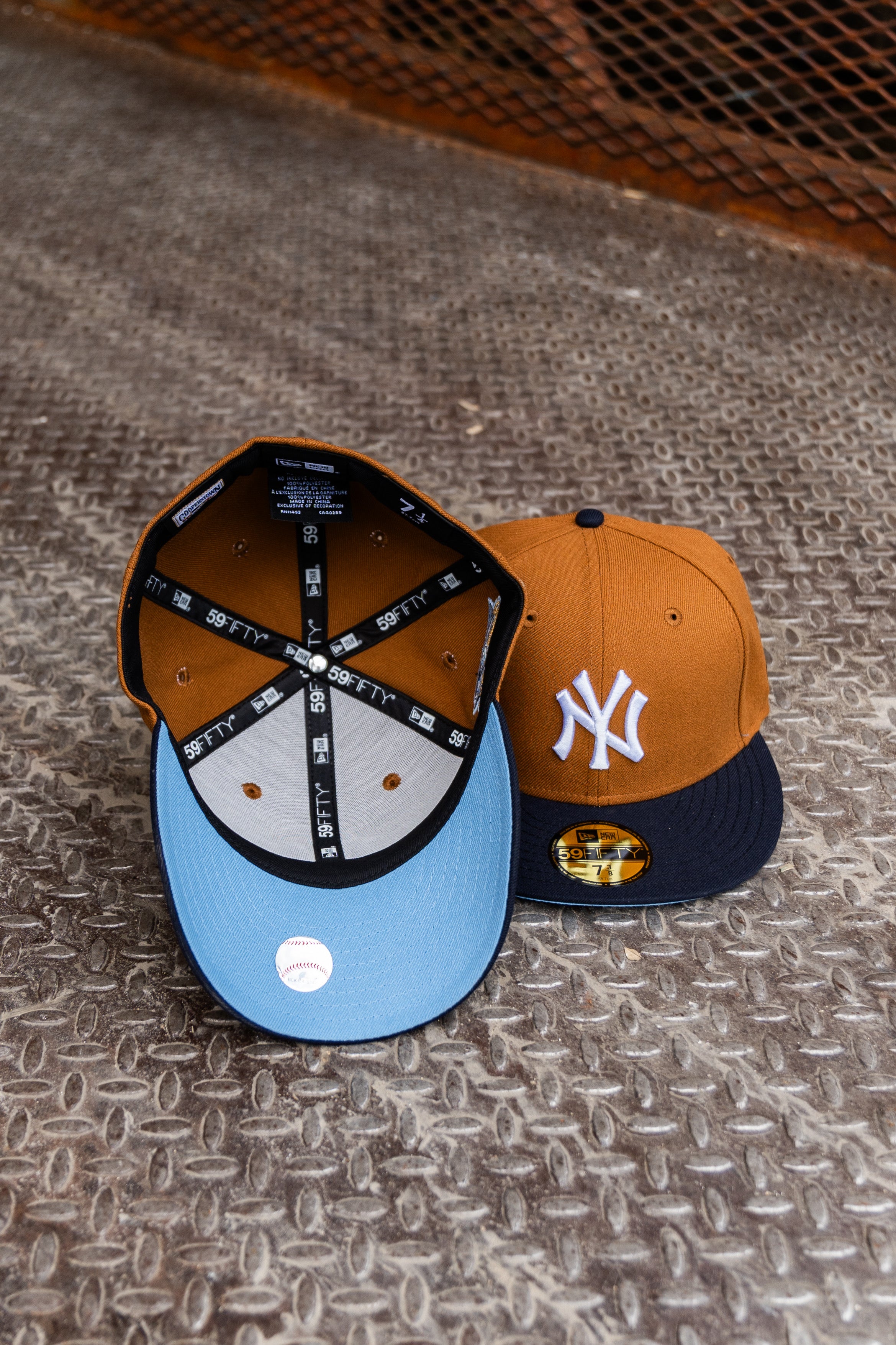 New Era New York Yankees 2000 World Series Sky UV (Peanut/Navy) 59Fifty Fitted - New Era