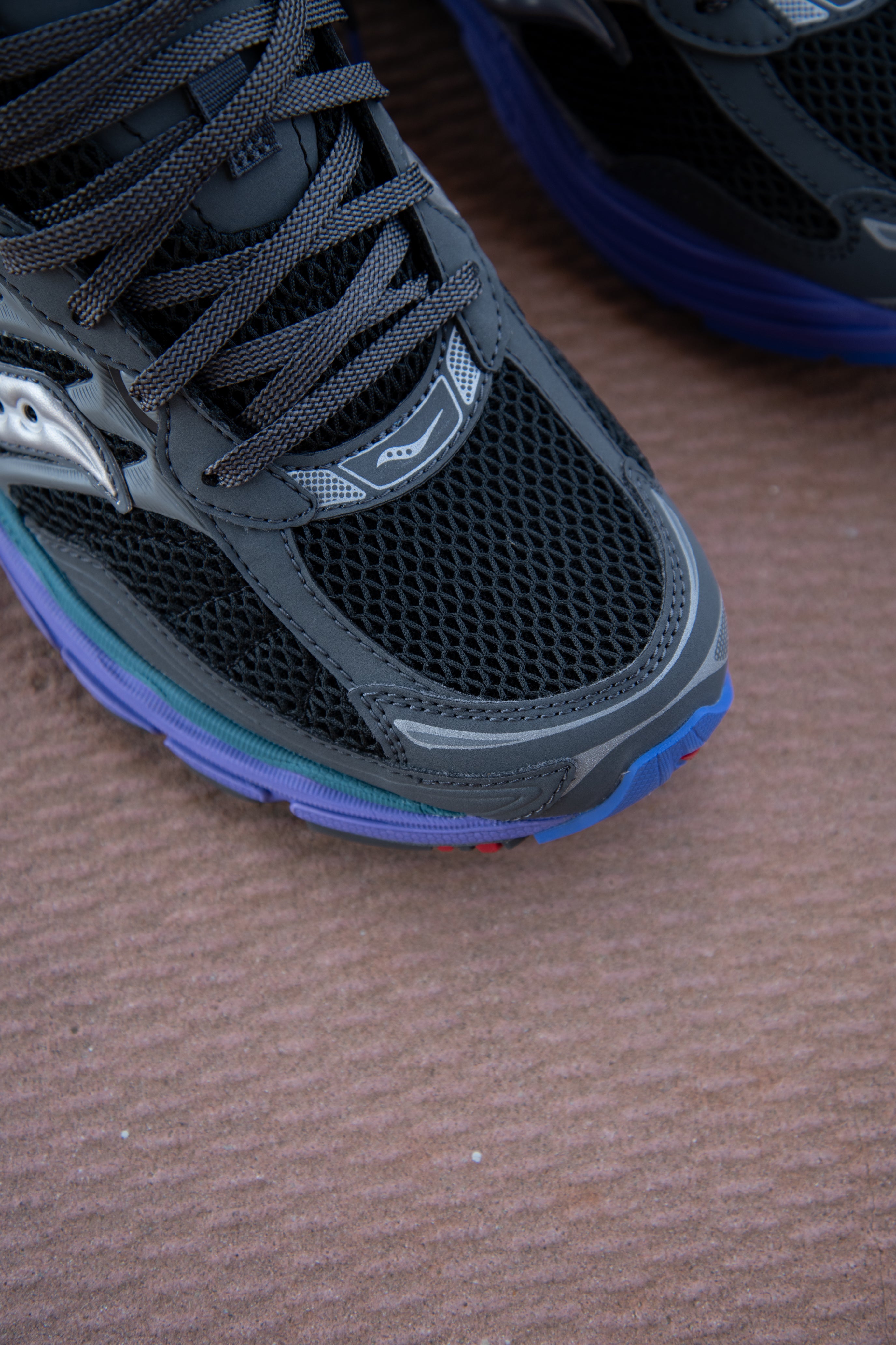 Mens Saucony ProGrid Omni 9 Galaxy (Black/Multi) - Saucony