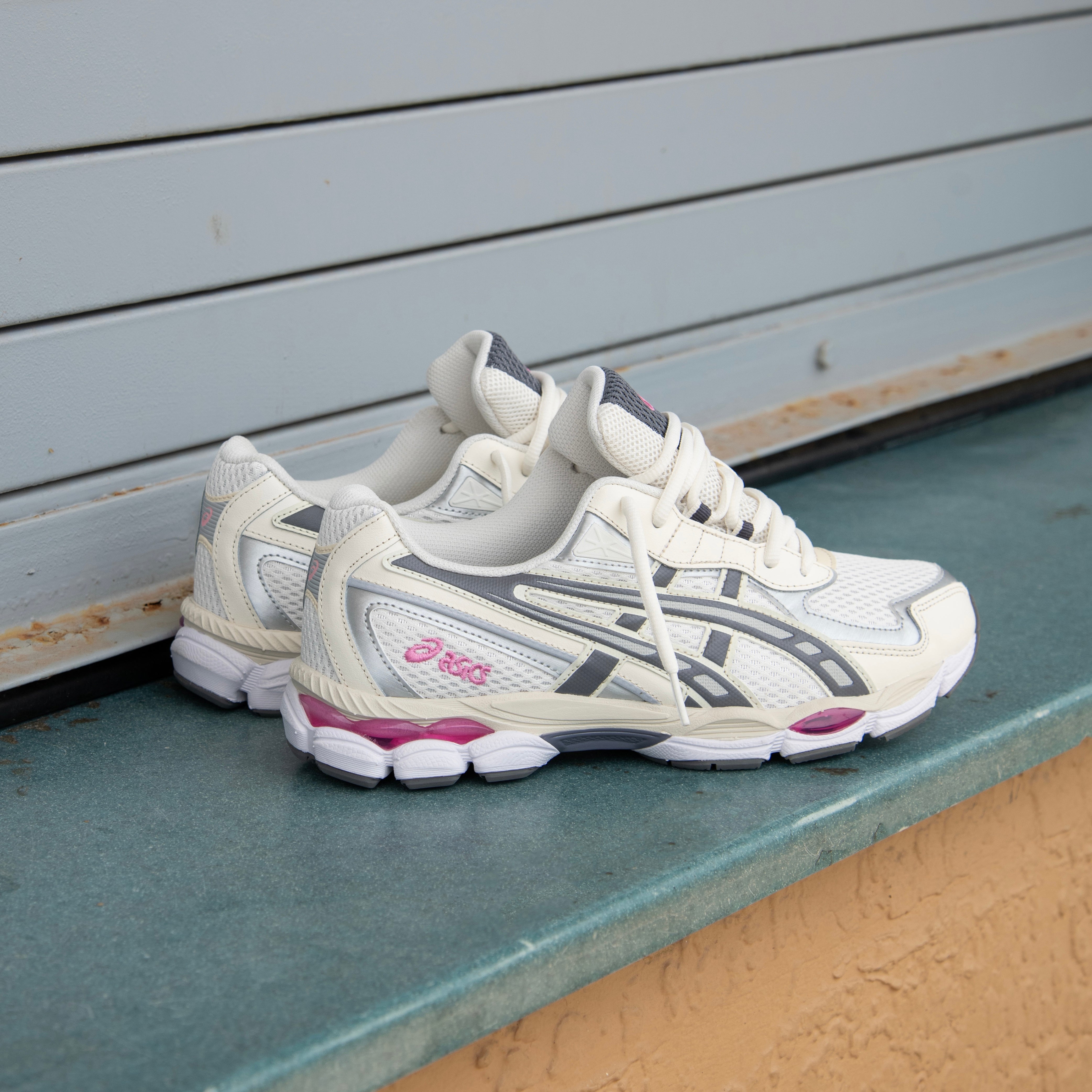 Mens Asics Gel-NYC 2055 (Cream/Carbon) - Asics
