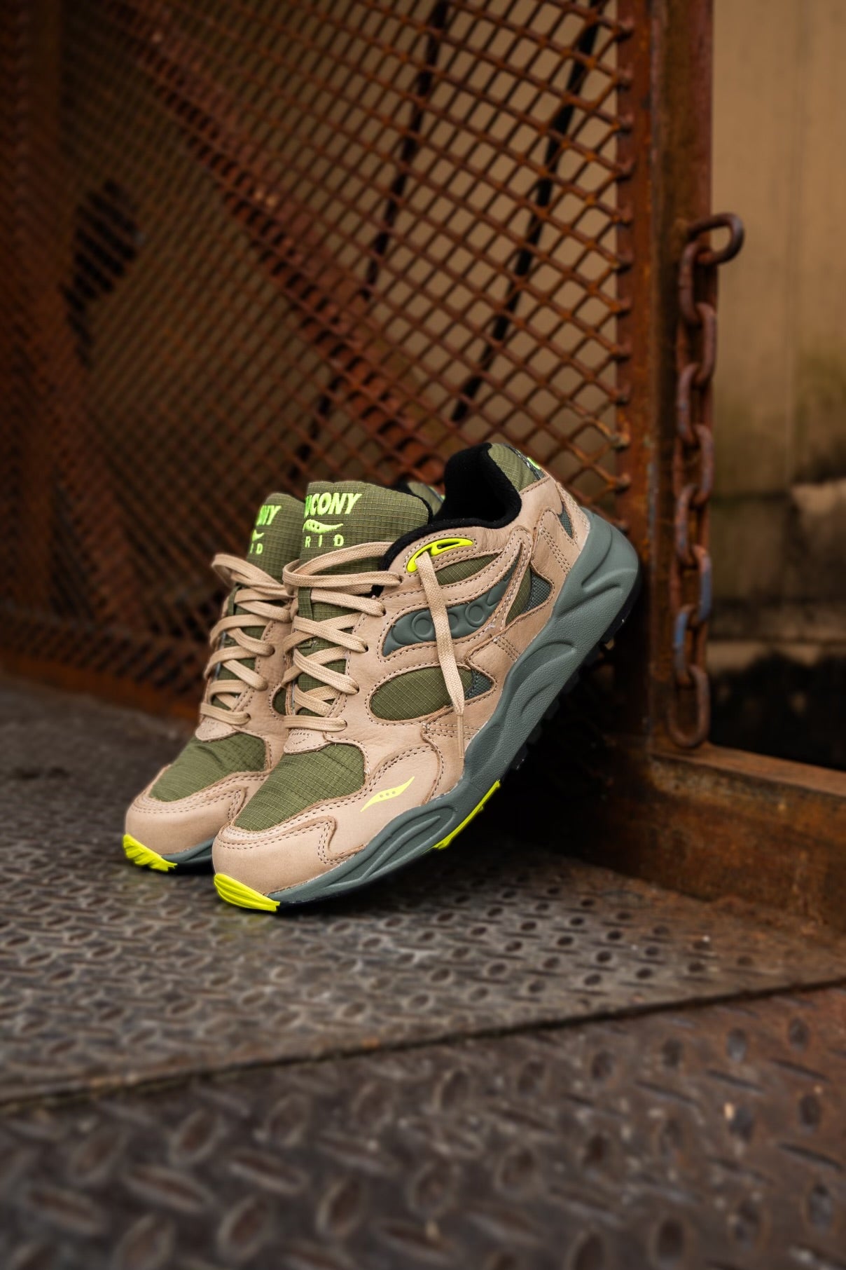 Mens Saucony Grid Shadow 2 Premium (Avocado/Volt) - Saucony