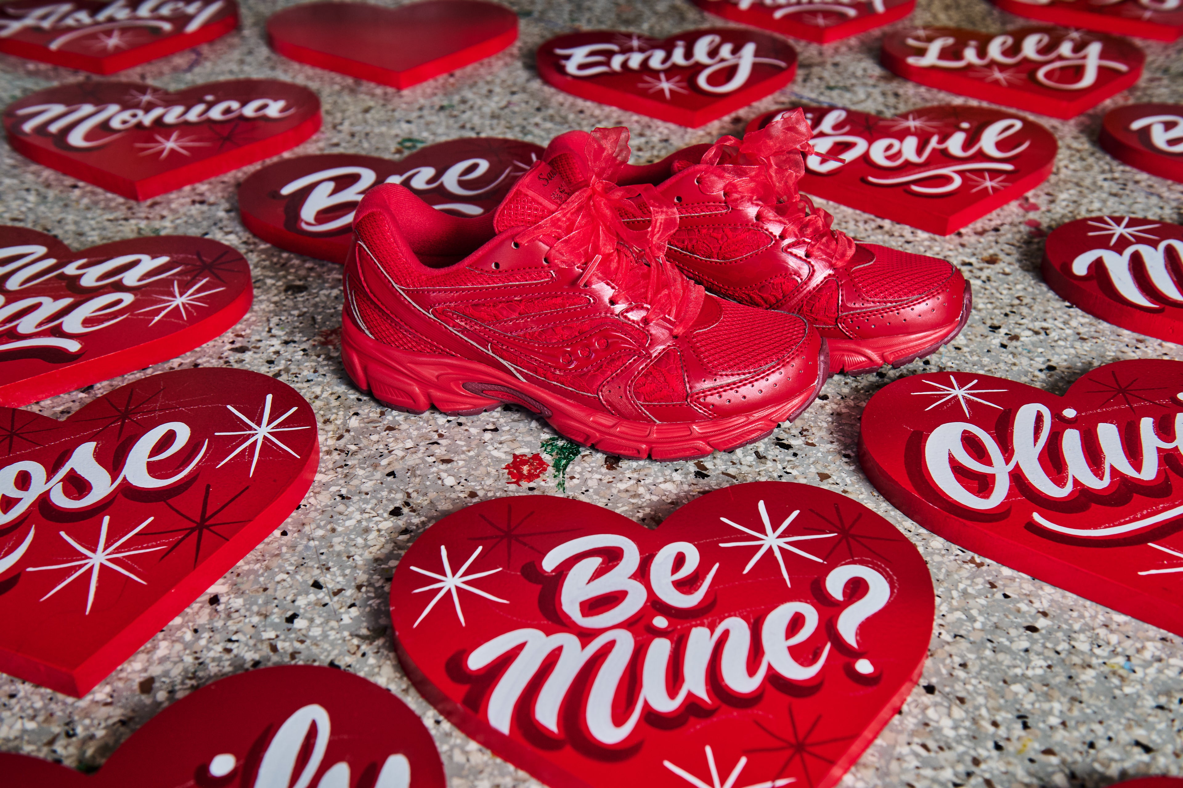 Mens Saucony Ride Millennium St.Valentine (Red) - Saucony
