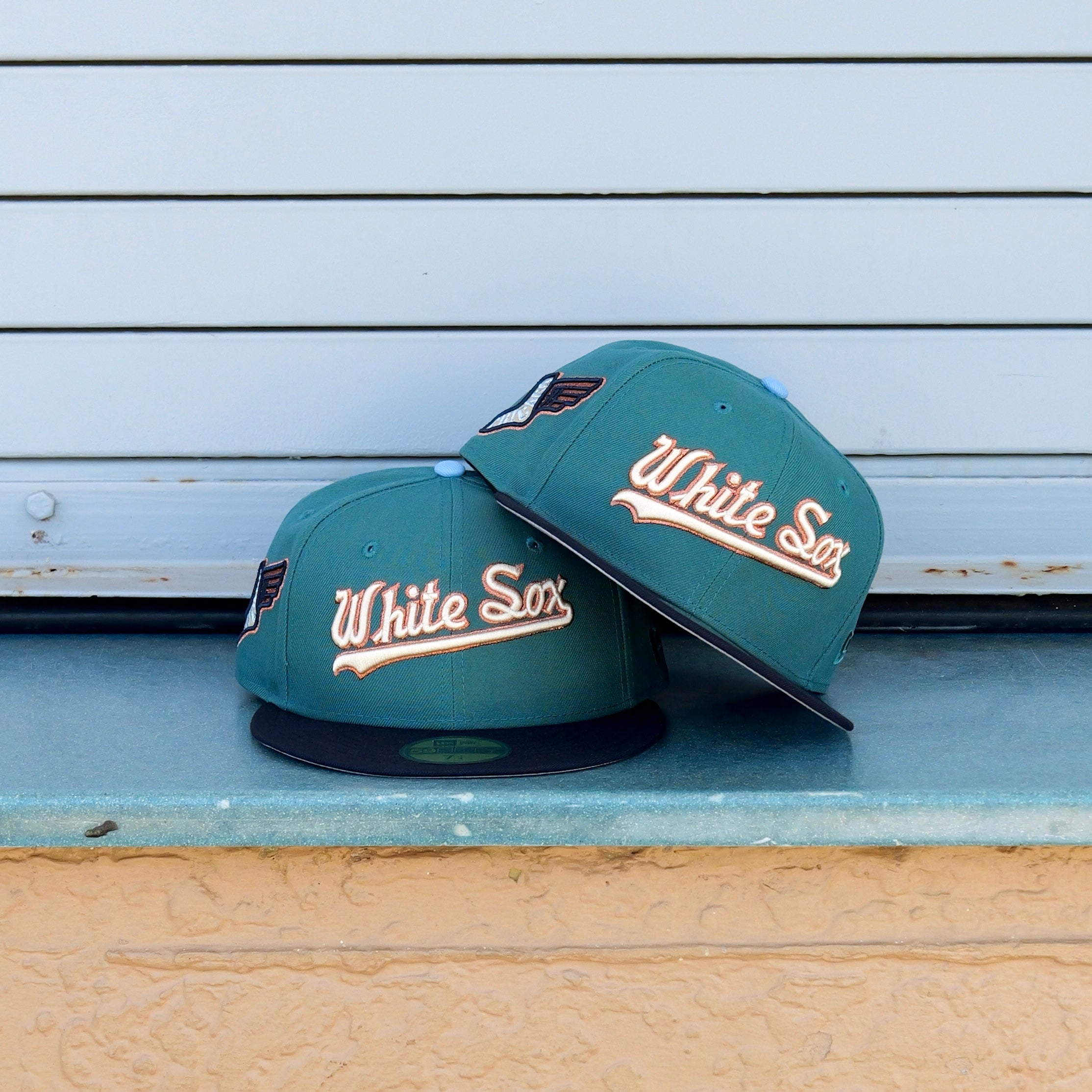 New Era Chicago White Sox Side Patch Fitted (Teal/Navy) - New Era