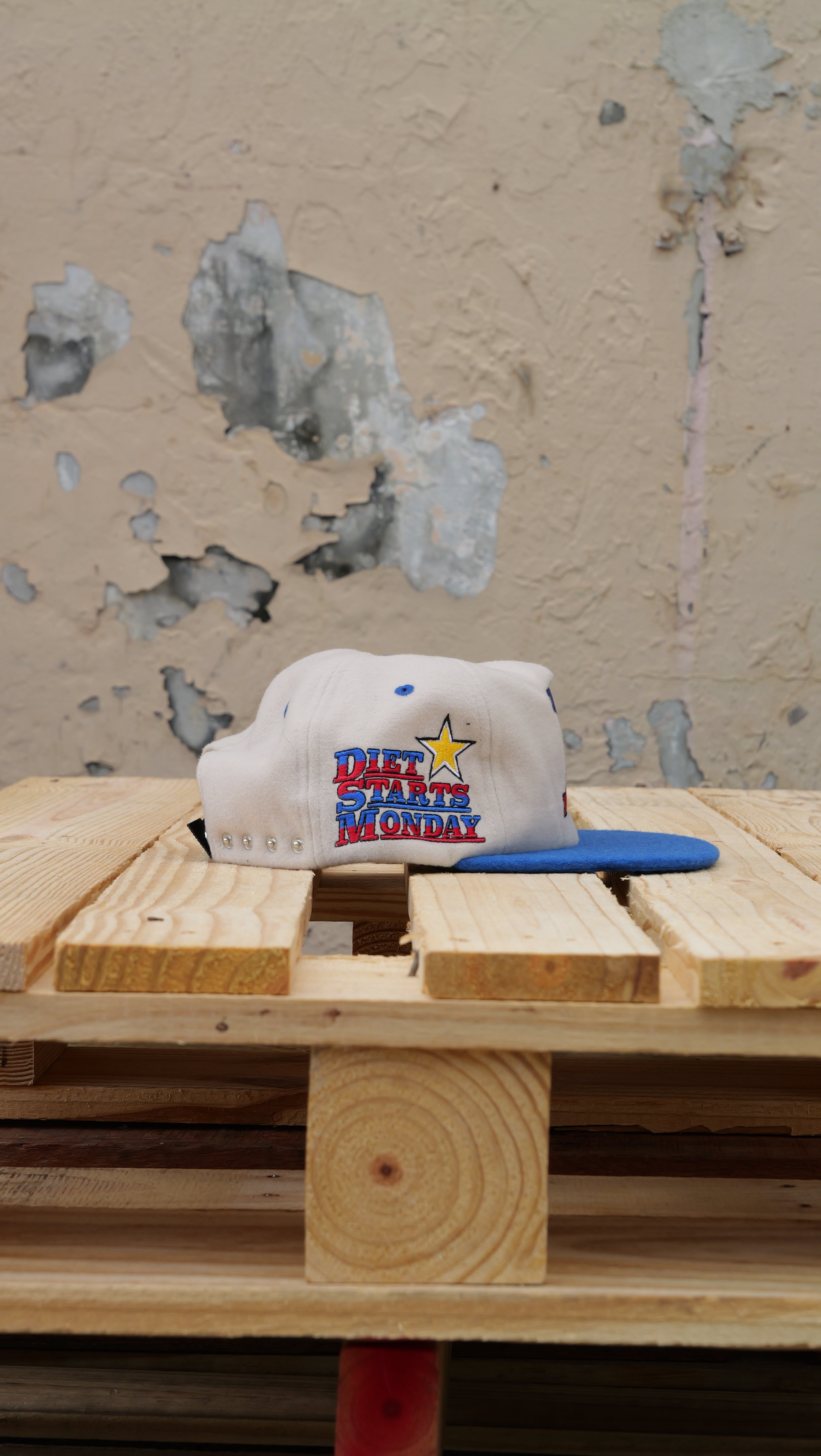 DSM "Supercross" Hat - (Natural/Blue) - Diet Starts Monday